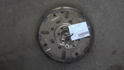 Placa flexível de transmissão automática usada serve: 2015 Nissan Altima AT 2.5L 4 cilindros - Imagem 1 de 4