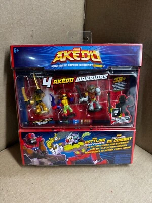 MOOSE ENTERPRISE AKEDO Ultimate Arcade Warriors Collector Pack Brand New and Sealed *RARE*