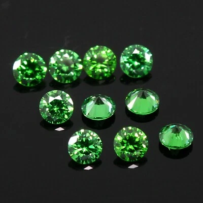 Awesome ! Fancy Color VS1 10 Pcs 2.40 mm Round Brilliant Green Diamond - Image 1 of 4