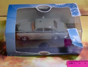 Die-Cast Model 1/43 Scale Oxford MGZ005 Birch Grey MGZA Magnette Damaged Box - Picture 1 of 1