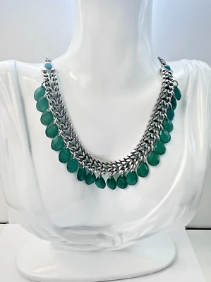 Collar Gargantilla Ajustable Vintage Lia Sophia Tono Plata Cuentas Verdes Cuelga Foto 1 de 4
