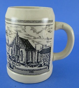 Taza de cerveza Stein Tankard Nurnburg paisaje urbano alemán americano Wander Club 1986 - Imagen 1 de 3