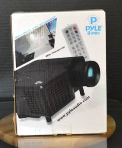 Pyle Home PRJG45 Multimedia Mini Projector Open Box Tested - Picture 1 of 7