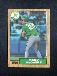 1987 Topps Mark Mcgwire Rookie Card RC #366 Oakland Athletics Qty - Picture 1 of 1