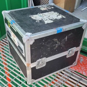 Ex BBC Frontline Custom built Flight Case Road Trunk Heavy Duty on hasps - Picture 1 of 6