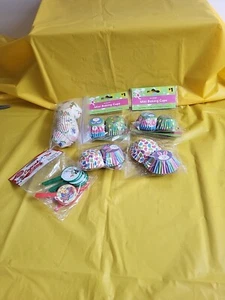 lot of mini easter cupcake papers and christmas picks - Picture 1 of 4