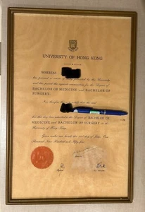 Certificado 1954 Universidad de Hong Kong 香港大學醫科畢業證書港督 Alexander Grantham firmado? - Imagen 1 de 4