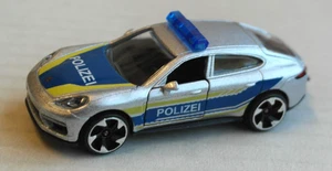 Majorette Porsche Panamera 2. Gen. silbermetallic/blau POLIZEI Auto neues Design - Picture 1 of 4