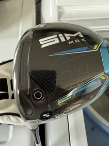 TaylorMade SIM2 MAX Driver 9* Stiff Flex Fujikura Ventus Blue 5S NEW left handed - Picture 1 of 3