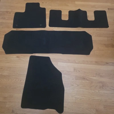 Nuevo Chevrolet Traverse GMC Acadia 2025 alfombrillas negras alfombrillas GM 26527947 Foto 1 de 4