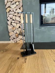 Kaminbesteck aus Schwarzstahl mit Eichengriff -Blickfang- Made In DE - Bild 1 von 9