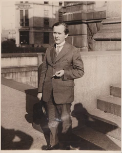 1927 Press Photo Czech Psychic Eugene de Rubini Endorsed by Harry Houdini - Picture 1 of 2
