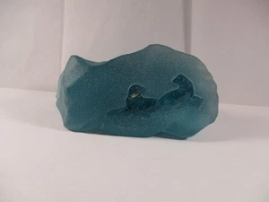 Vintage  Siku Green Glass Etched Art Depicting  Seals paperweight - Picture 1 of 13