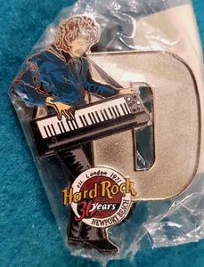 NEWPORT BEACH STEVE WINWOOD MUSICIAN LETTER D SERIES KEYBOARD Hard Rock Cafe PIN - Picture 1 of 1