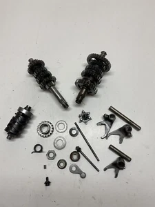 1980 80 YAMAHA IT 175 It175 TRANS TRANSMISSION FORK SHAFT DAMAGED GEAR FREE SHIP - Picture 1 of 10