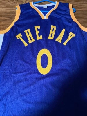 Camiseta deportiva autografiada de DeMarcus Cousins -Warriors, Bucks Foto 1 de 2