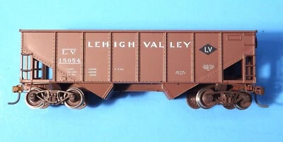 Lehigh Valley HO Hopper 15054 metal wheels Weathered RTR Athearn Special Run - Image 1 of 4