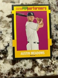 2020 TOPPS HERITAGE NEW AGE PERFORMERS CARTE RAGGI AUSTIN MEADOWS #NAP-22 - Foto 1 di 1