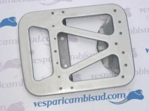 PIASTRA PORTAPACCHI IN LAMIERA VESPA 125 vna 1958 VBA VNB VBB GL Vesparicambisud - Foto 1 di 4
