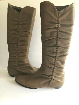 BOTA MUJER JIMMY CHOO CUERO COLOR CHOCOLATE LECHE TALLA 10.5 O 40.5 Foto 1 de 4