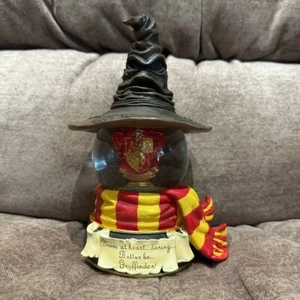 Harry Potter San Francisco Raro Caja de Música Globo de Nieve Gryffindor Estatuilla En Caja - Imagen 1 de 6