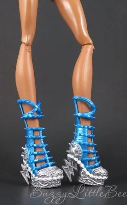 Monster High Doll G3 Frankie Stein Scary Sweet Birthday Blue Spike Boots - Image 1 of 4
