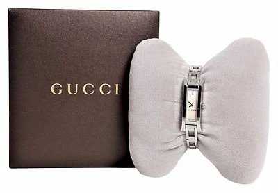 Reloj para mujer Gucci YA110525 plata cuarzo madreperla esfera F1303 Foto 1 de 4