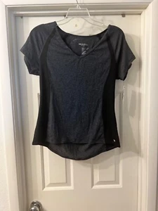 Ideology Semi Fitted Essential Tee   - NEW - Picture 1 of 15