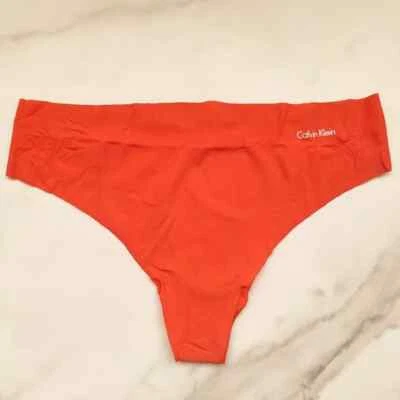 Tanga Panty Calvin Klein Invisibles Tomate Cereza Talla S/M/L/XL Foto 1 de 4