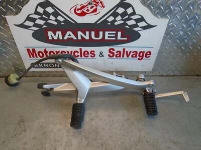 BMW K1300GT 2009 montaje de estriba de pedal de freno trasero  Foto 1 de 4