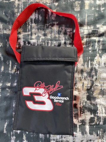Vintage NASCAR Dale Earnhardt #3  Racing Cooler Lunch Bag Goodwrench GM SnapOn Cover