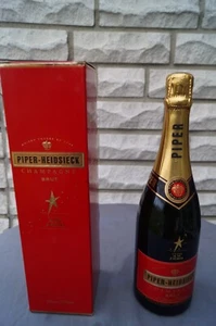 Champagne Brut Piper-Heidsieck AN 2000, 75 CL mit Originalgeschenkverpackung - Bild 1 von 13