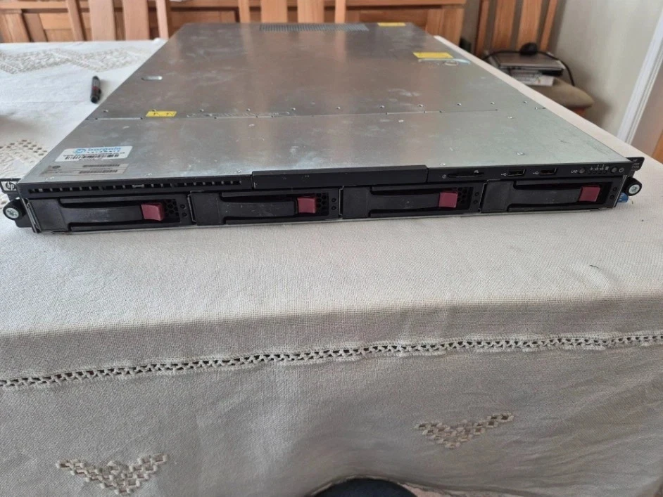 HP ProLiant DL160 G6 1U Server 6 Core Xeon L5640 32GB RAM 4x1TB HDD RAID5 Linux - Image 1 of 4