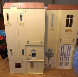 2004 Mattel Barbie Happy Family Smart House Dollhouse- Sound and Light Work! - Picture 1 of 18