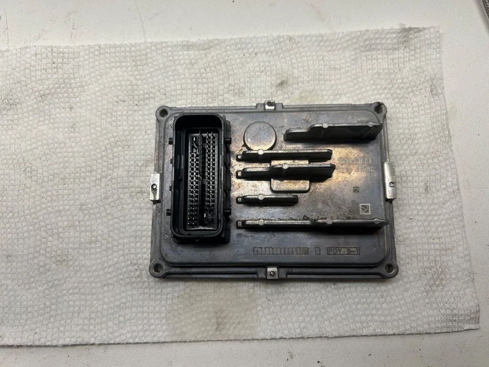 OEM 2020-2023 Chevrolet Silverado 1500 Engine Computer Control Module 079196555 - Image 1 of 3