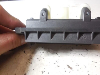 Mercedes-Benz W221 S550 S600 S63 2007-13 tapa maletero manija de liberación A2217500893 Foto 1 de 4