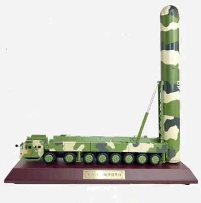 1:48 47CM DF-41 Intercontinental Ballistic Missile Launcher Truck Diecast Model - Image 1 of 4