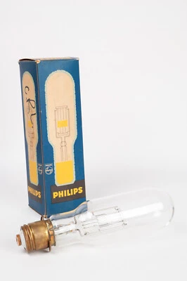 Phillips  240V 1000W P40S TYP.293C Projector lamp - Image 1 of 4