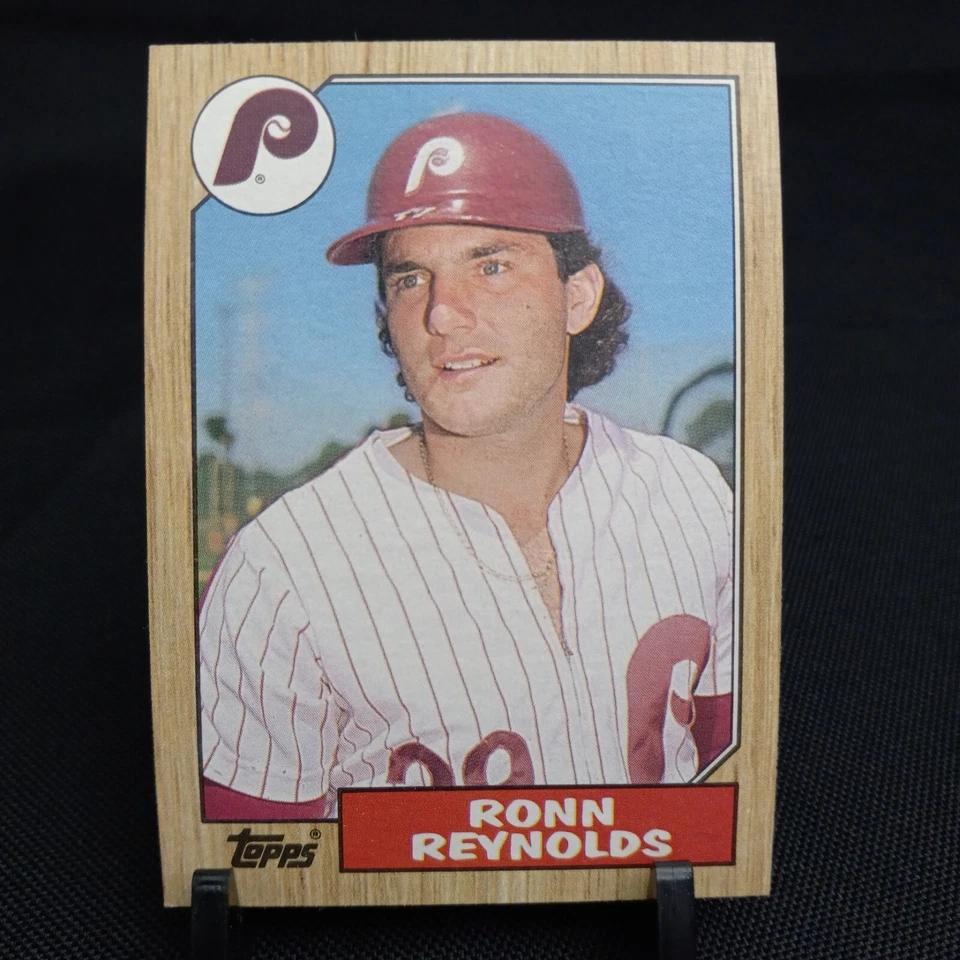 1987 Topps #471 Ronn Reynolds Philadelphia Phillies Baseball Card (1A621) - Image 1 of 3