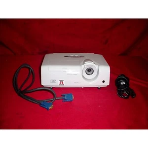 Mitsubishi XD280U DLP XGA Projector, 3000 Lumens, 4:3 Aspect, 1080i Video #2 - Picture 1 of 7
