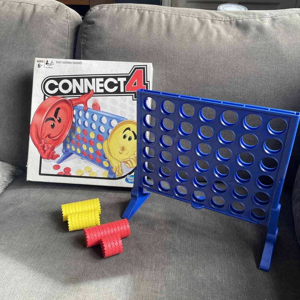 Hasbro Conect 4 Classic Board Game, family fun ,2017 version  - Image 1 of 3