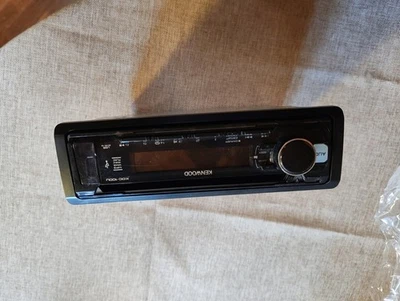 Kenwood KDC-100u AutoRadio 1DIN con Cavi  - Immagine 1 di 4