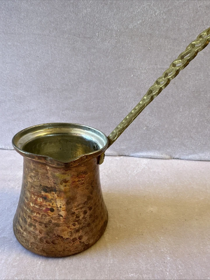 De colección - Turco Griego Árabe Cobre Cafetera Estufa 5 OZ Foto 1 de 4
