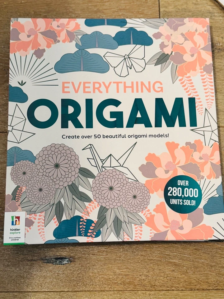EVERYTHING ORIGAMI By Hinkler BRAND NEW Book w/ Origami Paper Included - Изображение 1 из 1