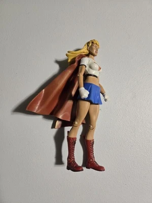 DC Super Heroes Supergirl Action Figure 2007 Mattel - Image 1 of 4