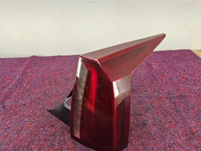 CADILLAC XLR 2004-2009 OEM RIGHT PASSENGER LED TAILLIGHT BRAKE LAMP LIGHT - Image 1 of 4