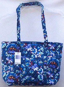 Vera Bradley Small Vera Tote in Floral Bursts. NWT - Imagen 1 de 3