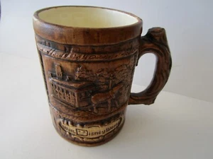 Taza Walt Disney World Producción Taza Vidrio Madera Acabado Grano Carro Dibujado por Caballos - Imagen 1 de 1