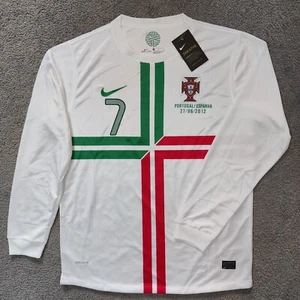 Portugal 2012 Ronaldo #7 Away Retro Soccer Futbol Football Longsleeve Size M - Picture 1 of 9