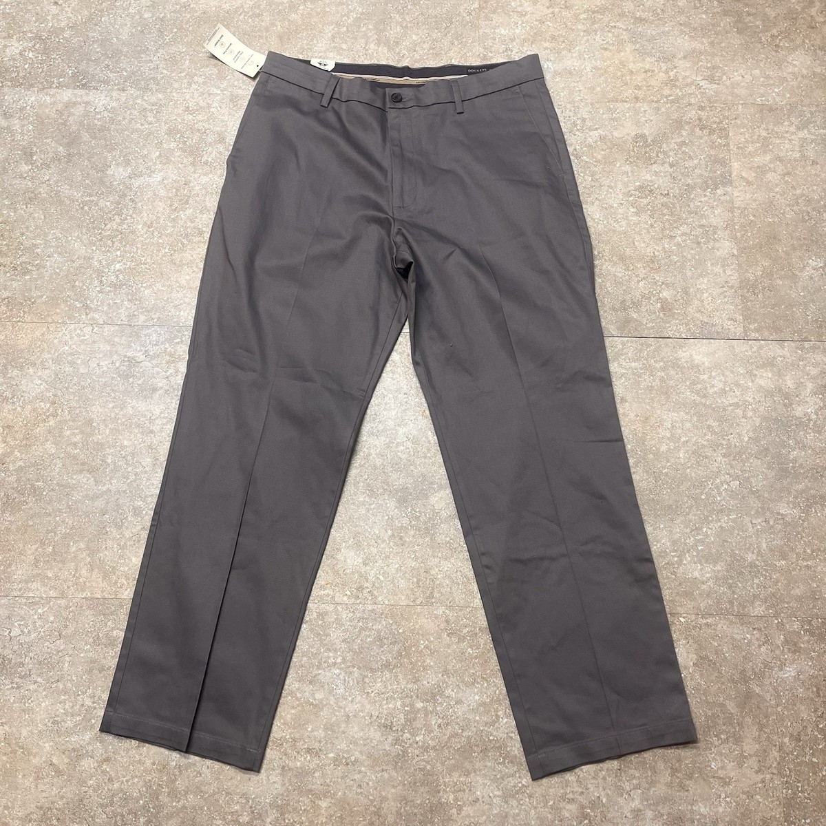 DOCKERS 2tuck PLEATED CHINO 2タック 黒チノ DOCKERS 2tuck PLEATED CHINO 2タック 黒チノ DOCKERS ドッカーズ